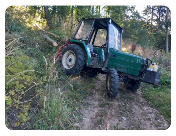 Vyřezávání podél kolejí , pod vedením  i naletovych ploch 